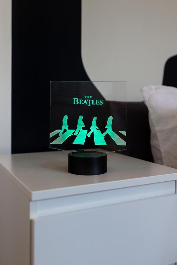 Flatzy - Iconic Beatles And Liverpool Culture Home Extérieur photo