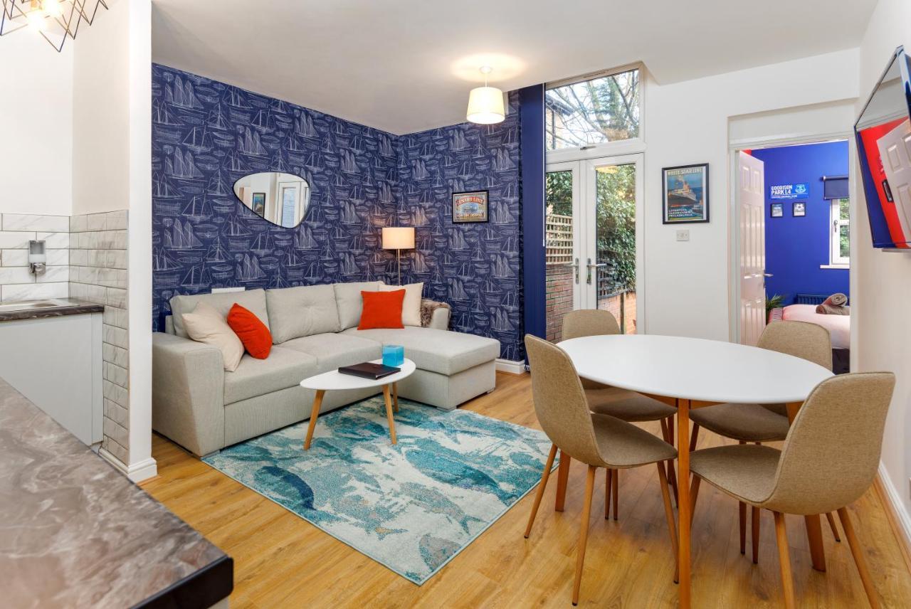 Flatzy - Iconic Beatles And Liverpool Culture Home Extérieur photo