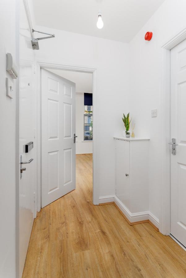 Flatzy - Iconic Beatles And Liverpool Culture Home Extérieur photo