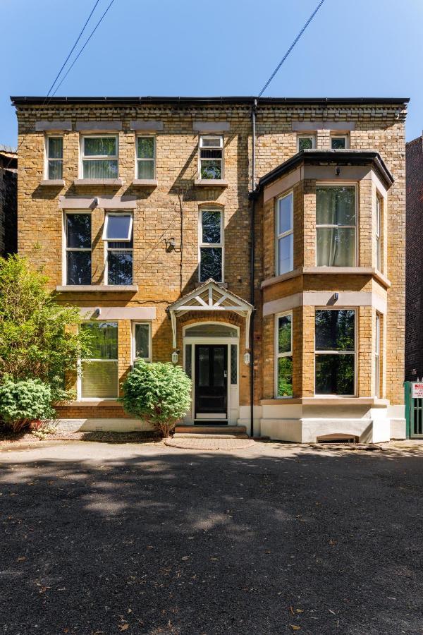 Flatzy - Iconic Beatles And Liverpool Culture Home Extérieur photo